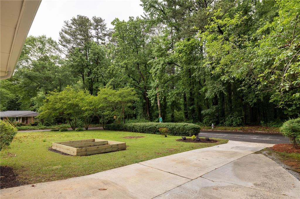 2366 Harrington Drive Decatur, GA 30033 - Photo 34 of 39