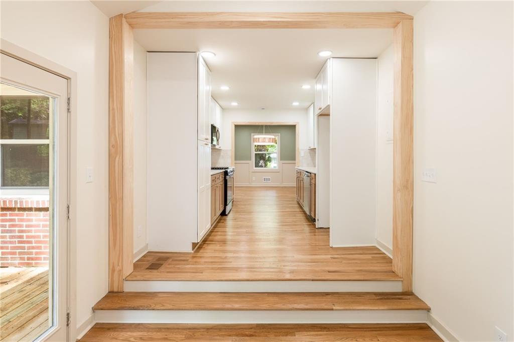2366 Harrington Drive Decatur, GA 30033 - Photo 6 of 39