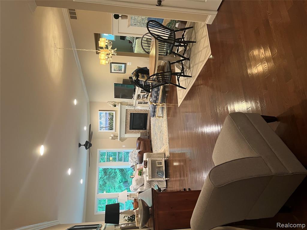8711 Chambers Road Pinckney, MI 48169 - Photo 9 of 28