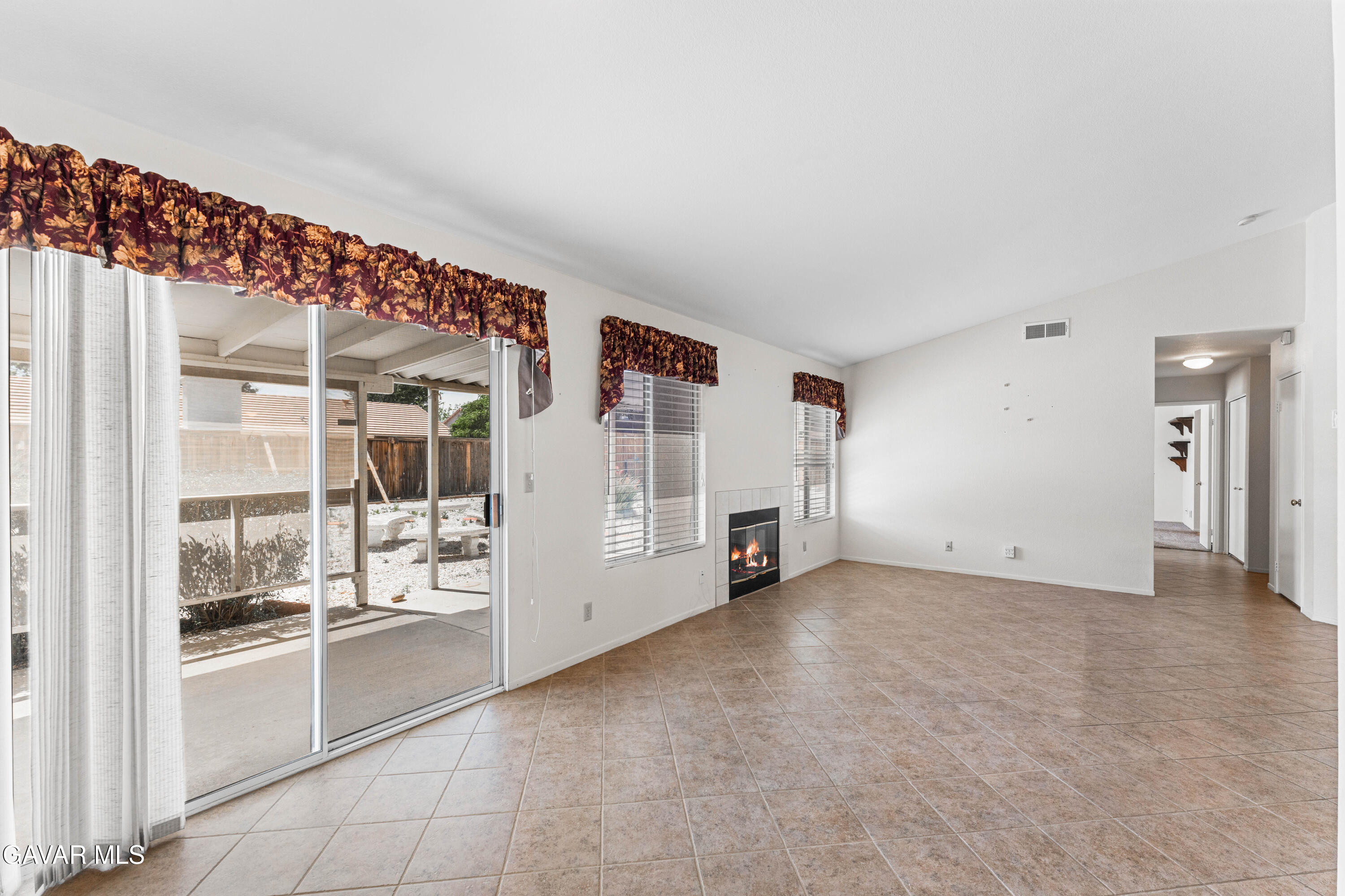 44327 Harbor Street Lancaster, CA 93536 - Photo 15 of 51 Harbor-15