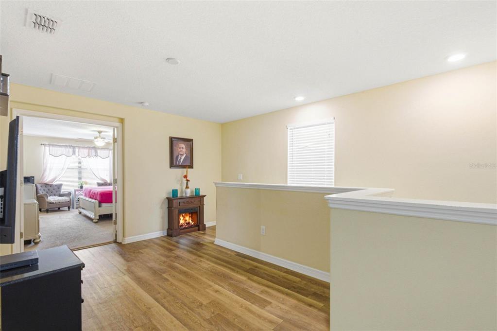 10135 Newminster Loop Ruskin, FL 33573 - Photo 29 of 35