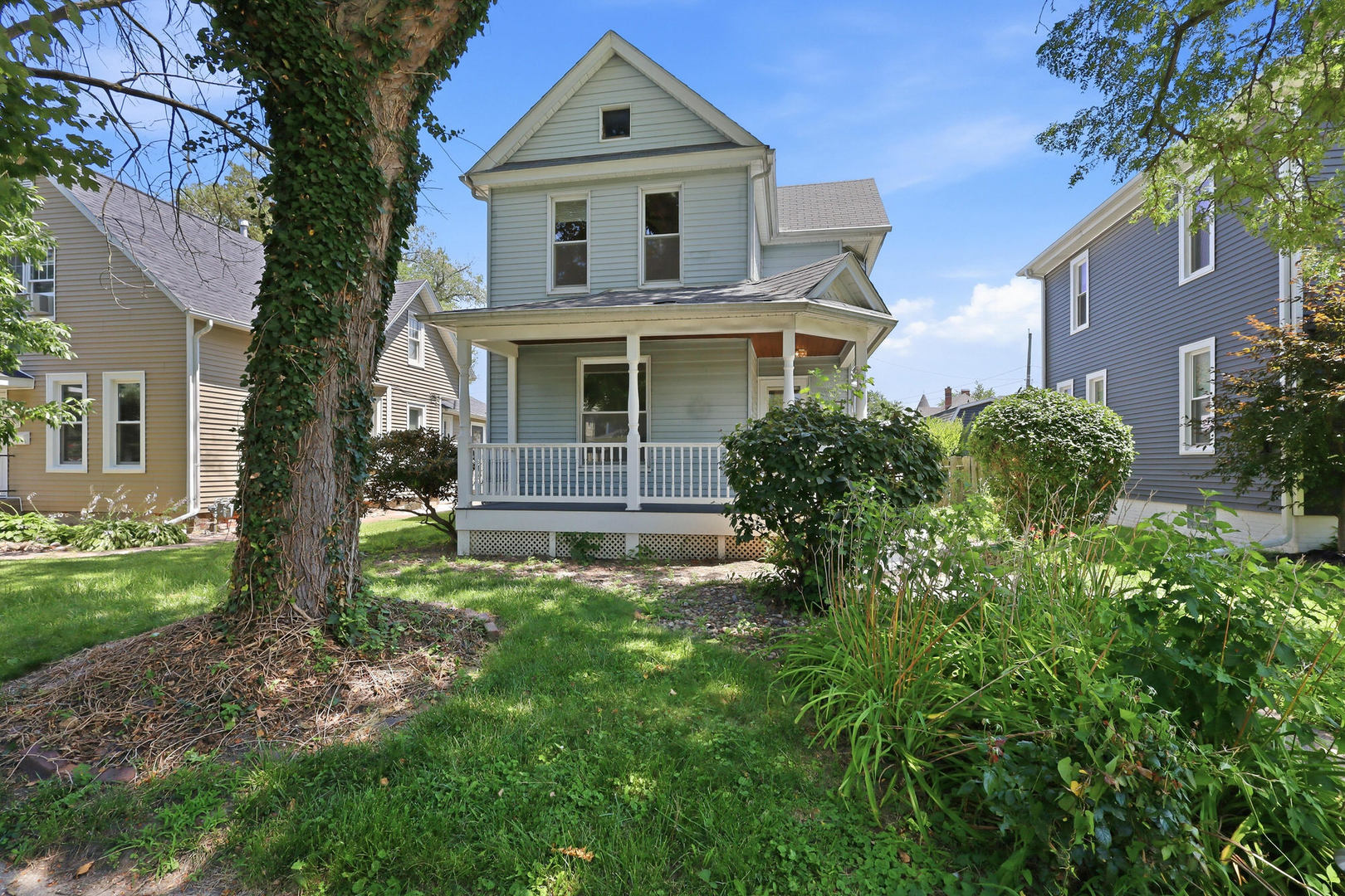 1810 15th Street Moline, IL 61265 - Photo 3 of 47