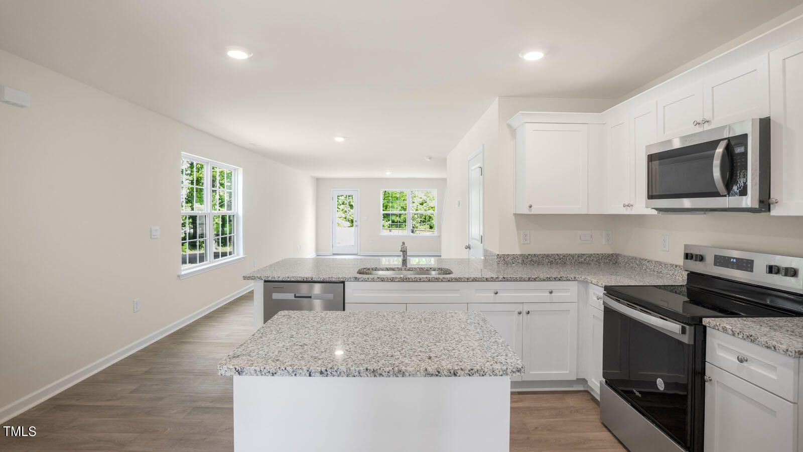 8709 Asher Gray Way Raleigh, NC 27616 - Photo 23 of 48 third-unit-thornton-005