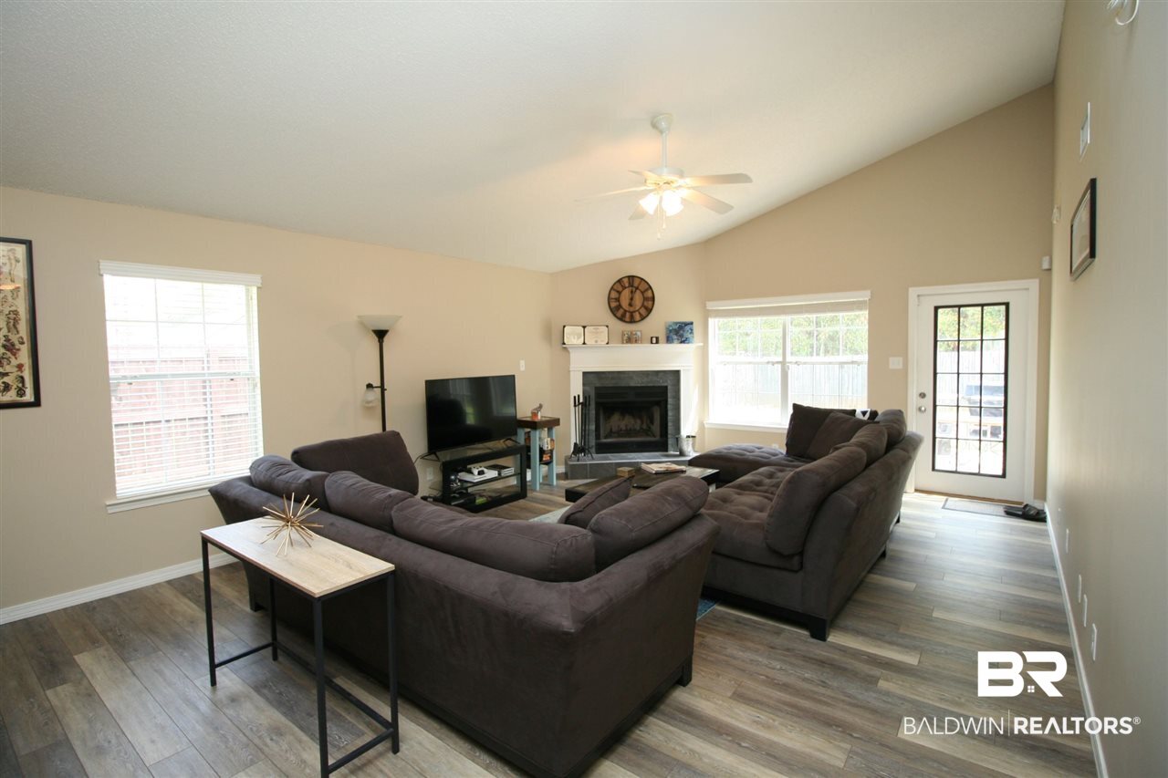 2747 Rosebud Drive Mobile, AL 36695 - Photo 7 of 19