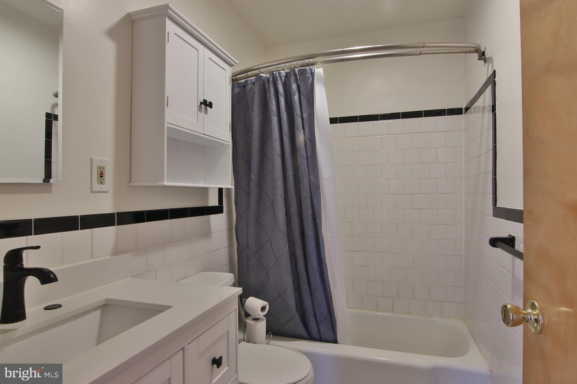 7532 Harmans Road Harmans, MD 21077 - Photo 7 of 11 Full Bath