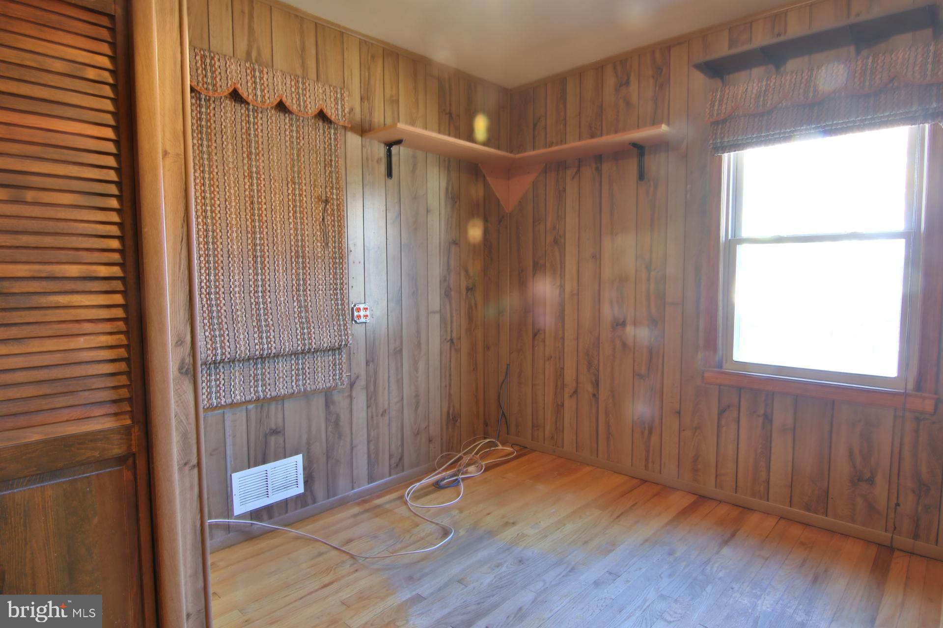 7532 Harmans Road Harmans, MD 21077 - Photo 9 of 11 Secondary Bedroom / Den
