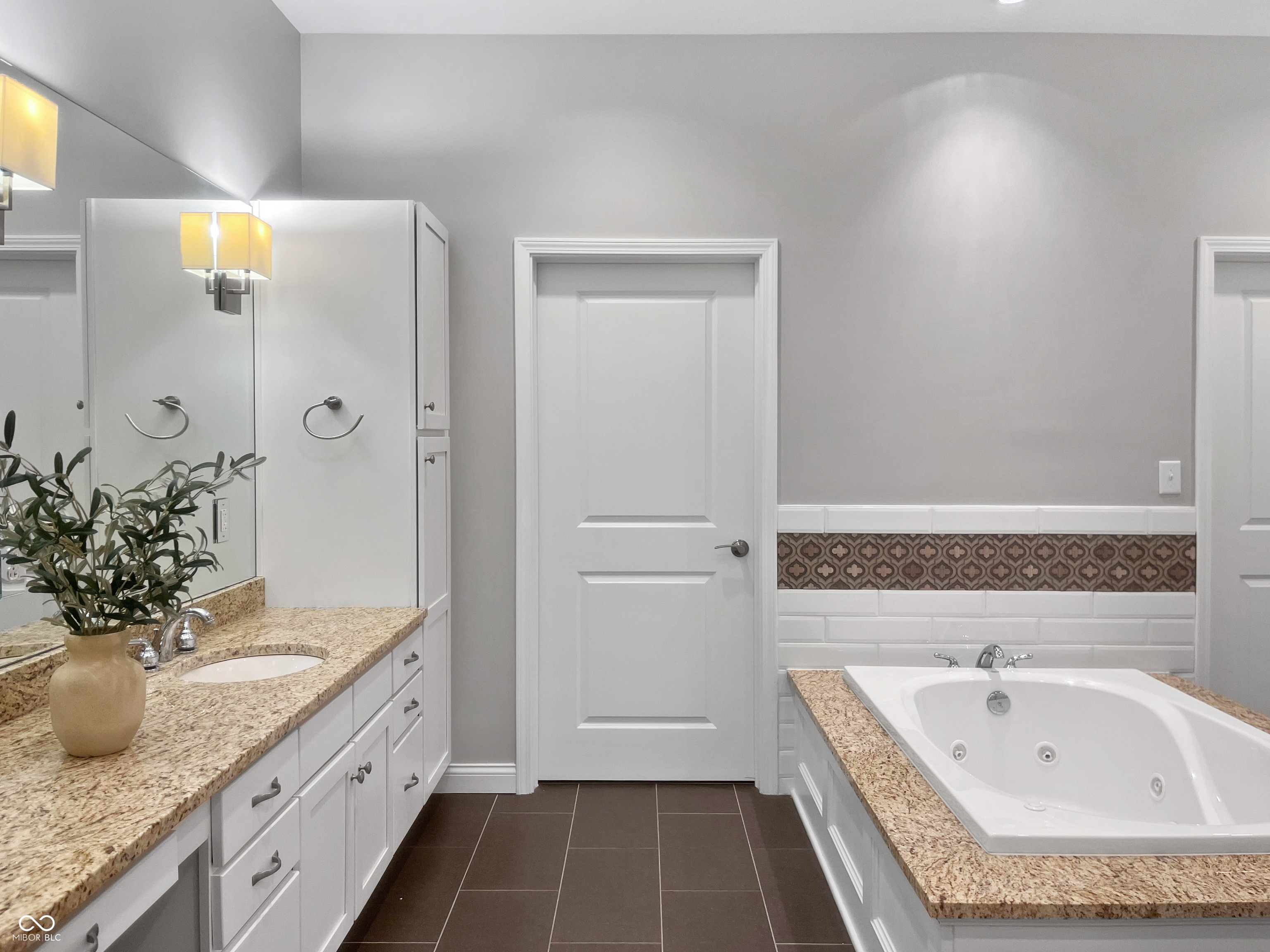 720 South Rangeline Road, Unit 703 Carmel, IN 46032 - Photo 19 of 37