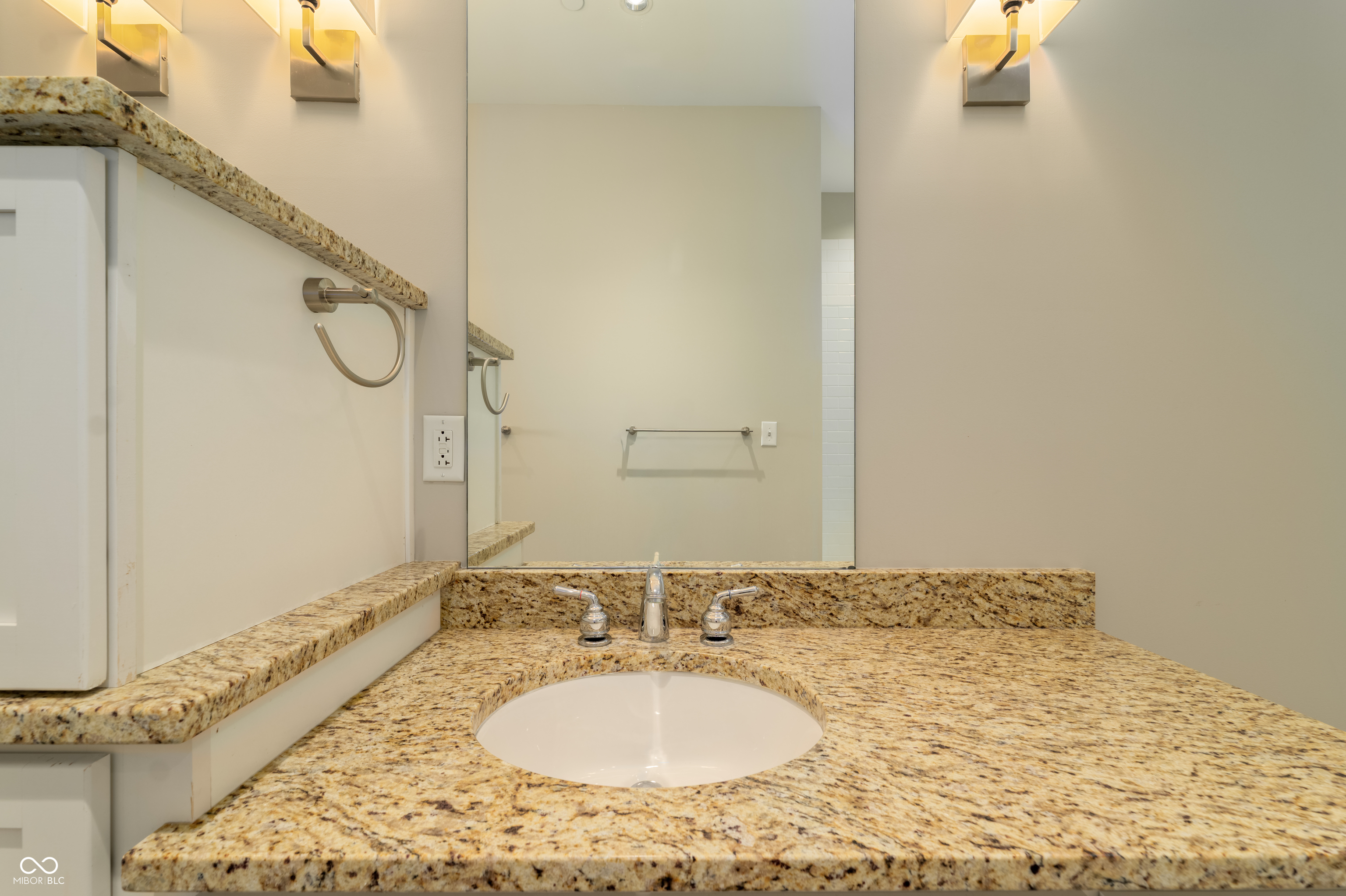 720 South Rangeline Road, Unit 703 Carmel, IN 46032 - Photo 25 of 37