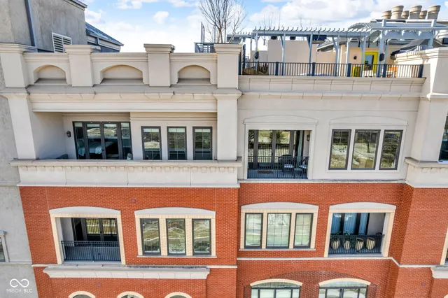 $999,000 | 720 South Rangeline Road, Unit 703, Carmel, IN 46032