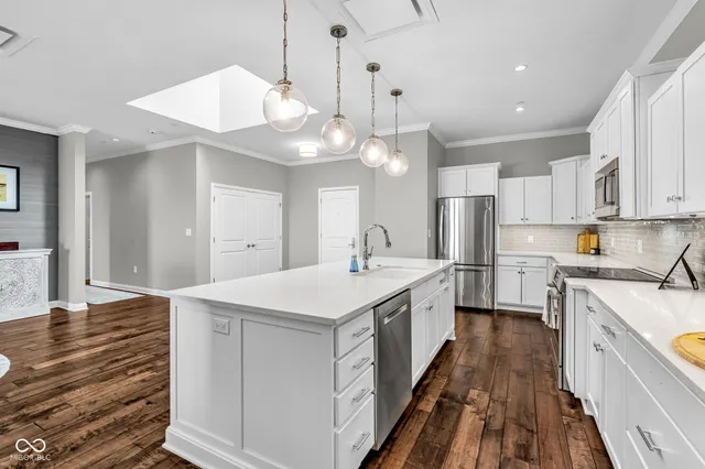 $999,000 | 720 South Rangeline Road, Unit 703, Carmel, IN 46032