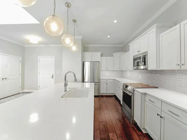 $999,000 | 720 South Rangeline Road, Unit 703, Carmel, IN 46032