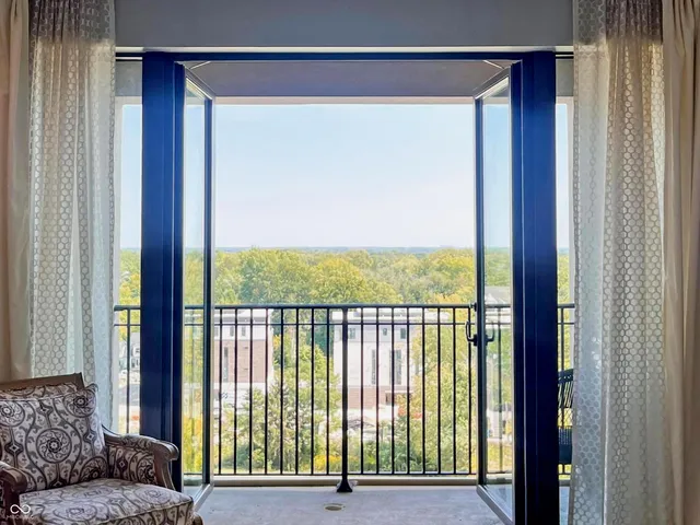 $999,000 | 720 South Rangeline Road, Unit 703, Carmel, IN 46032