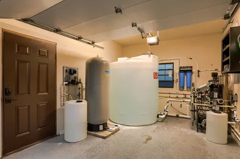 a view of a storage & utility room