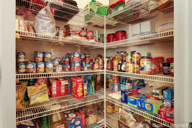 $624,999 | 1606 Tecumseh Drive, McHenry, IL 60050