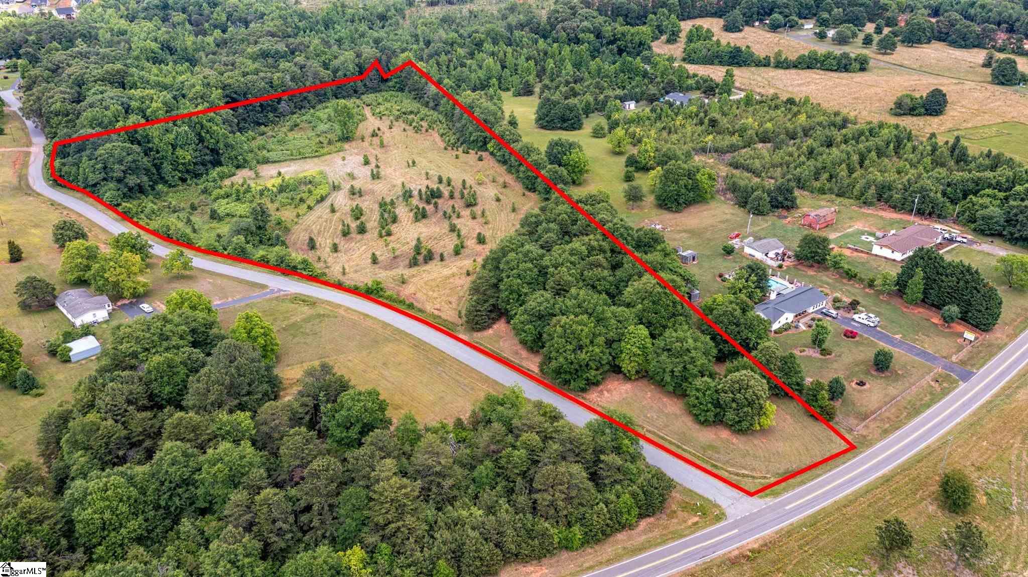 175 Hidden Lake Road Chesnee, SC 29323 - Photo 1 of 14 Gallery Image 1