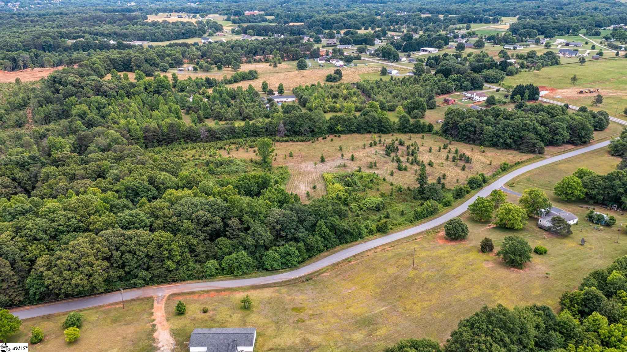 175 Hidden Lake Road Chesnee, SC 29323 - Photo 14 of 14 Gallery Image 14