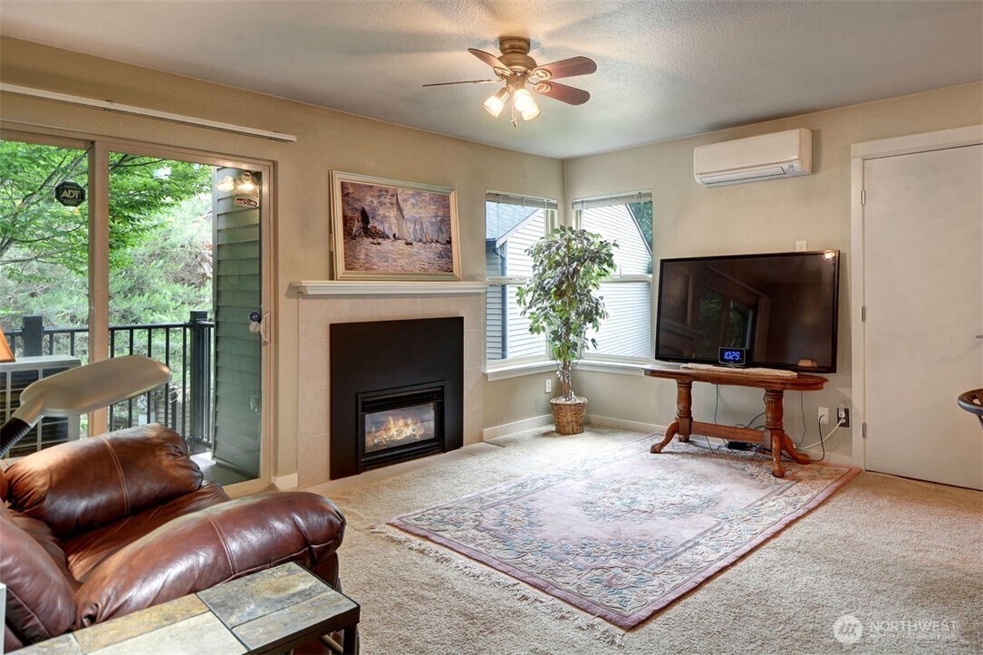 9805 Avondale Road Northeast, Unit T254 Redmond, WA 98052 - Photo 6 of 17