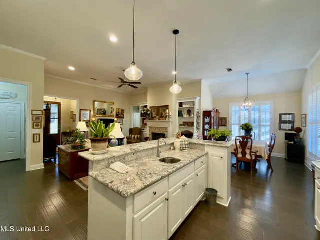 $335,000 | 245 Falls Crossing, Madison, MS 39110