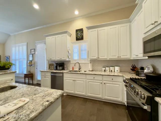 $335,000 | 245 Falls Crossing, Madison, MS 39110