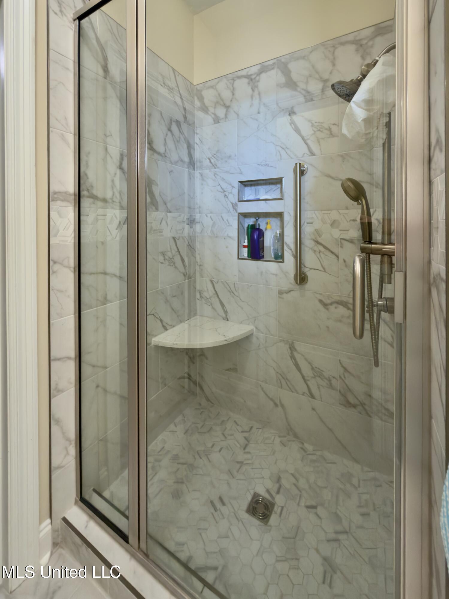 245 Falls Crossing Madison, MS 39110 - Photo 23 of 43 IMG_0351