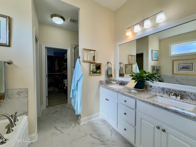 $335,000 | 245 Falls Crossing, Madison, MS 39110