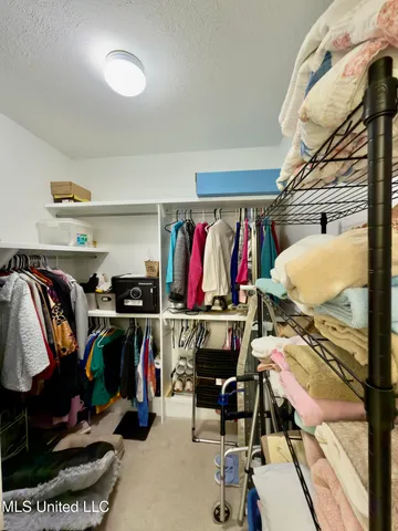 $335,000 | 245 Falls Crossing, Madison, MS 39110