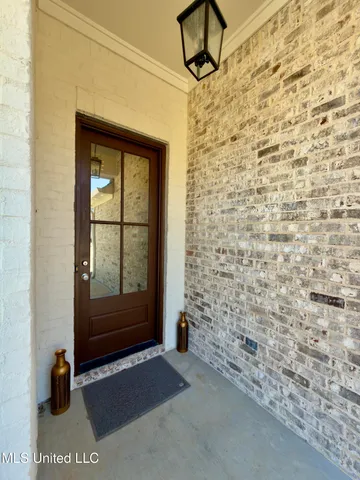 $335,000 | 245 Falls Crossing, Madison, MS 39110