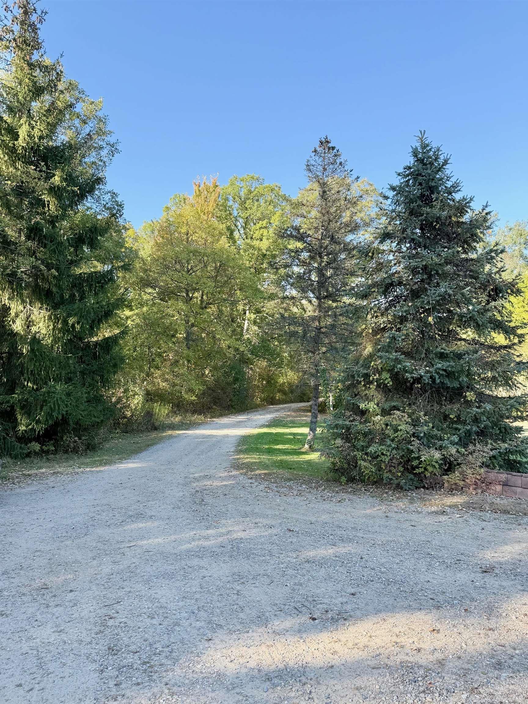 1195 West French Line Road Sandusky, MI 48471 - Photo 13 of 20