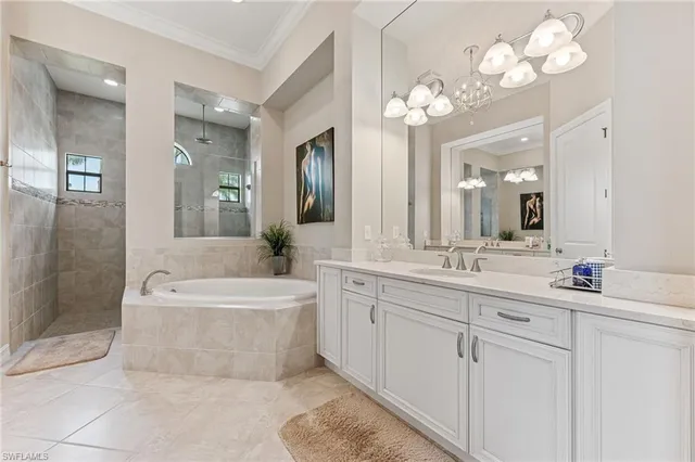 $2,350,000 | 11974 Maidstone Court, Naples, FL 34120