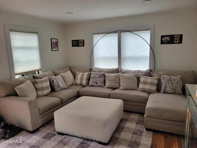 $249,900 | 86 Main Street, Cairo, NY 12413