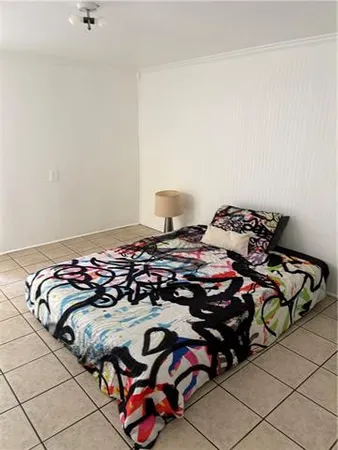 $900 | 2329.5 Upperline Street, New Orleans, LA 70115