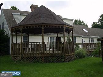 601 Neck Road Burlington, NJ 08016 - Photo 3 of 12 Exterior Back
