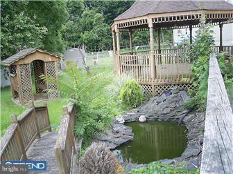 601 Neck Road Burlington, NJ 08016 - Photo 4 of 12 Exterior Back