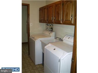 601 Neck Road Burlington, NJ 08016 - Photo 8 of 12 Laundry Room