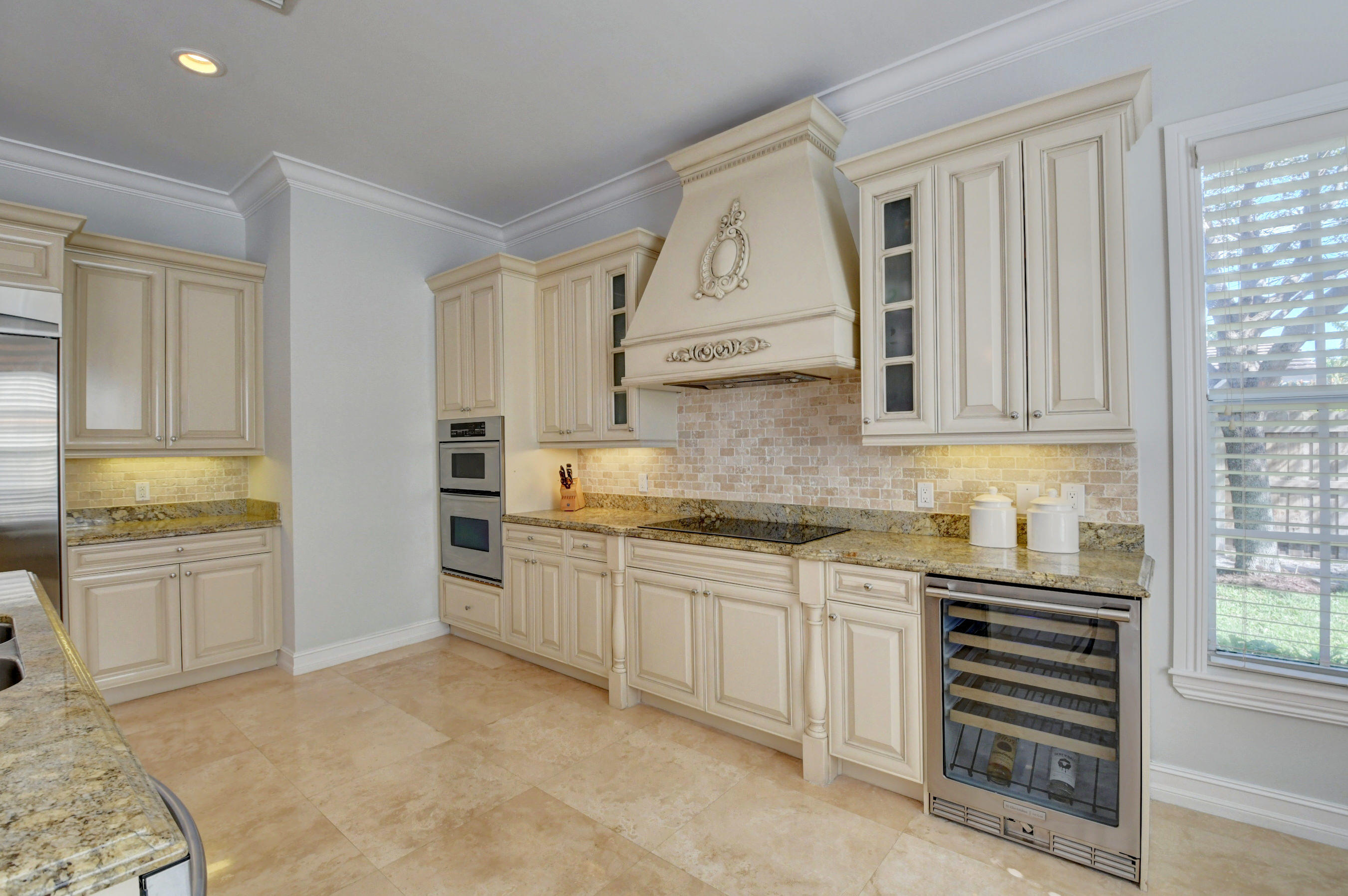 218 Enfield Road Delray Beach, FL 33444 - Photo 18 of 57 DSC_3735_6_7_8_9