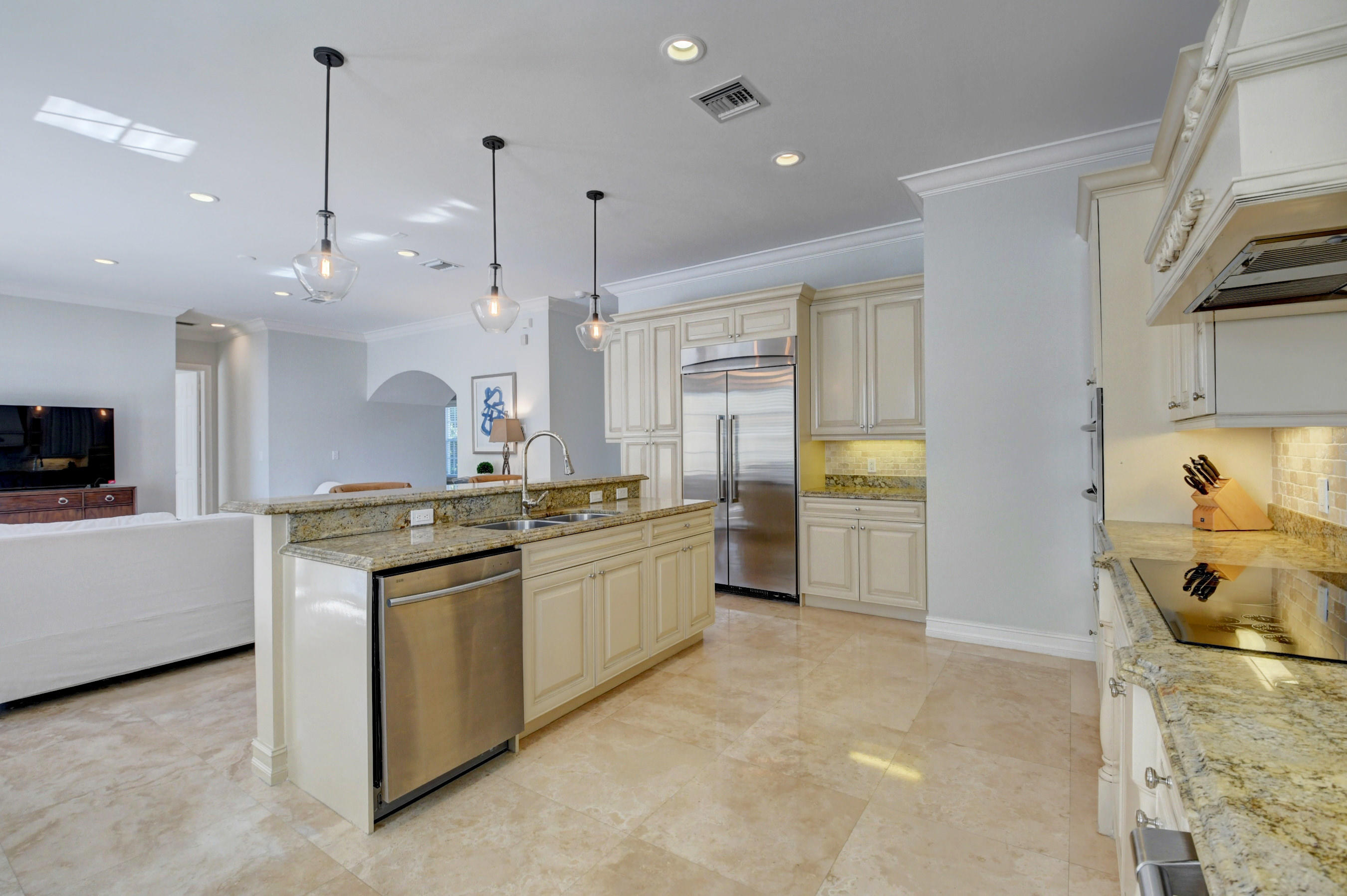 218 Enfield Road Delray Beach, FL 33444 - Photo 20 of 57 DSC_3745_6_7_8_9