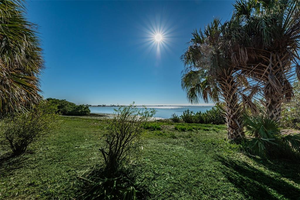 2476 Coronado Way Dunedin, FL 34698 - Photo 35 of 81