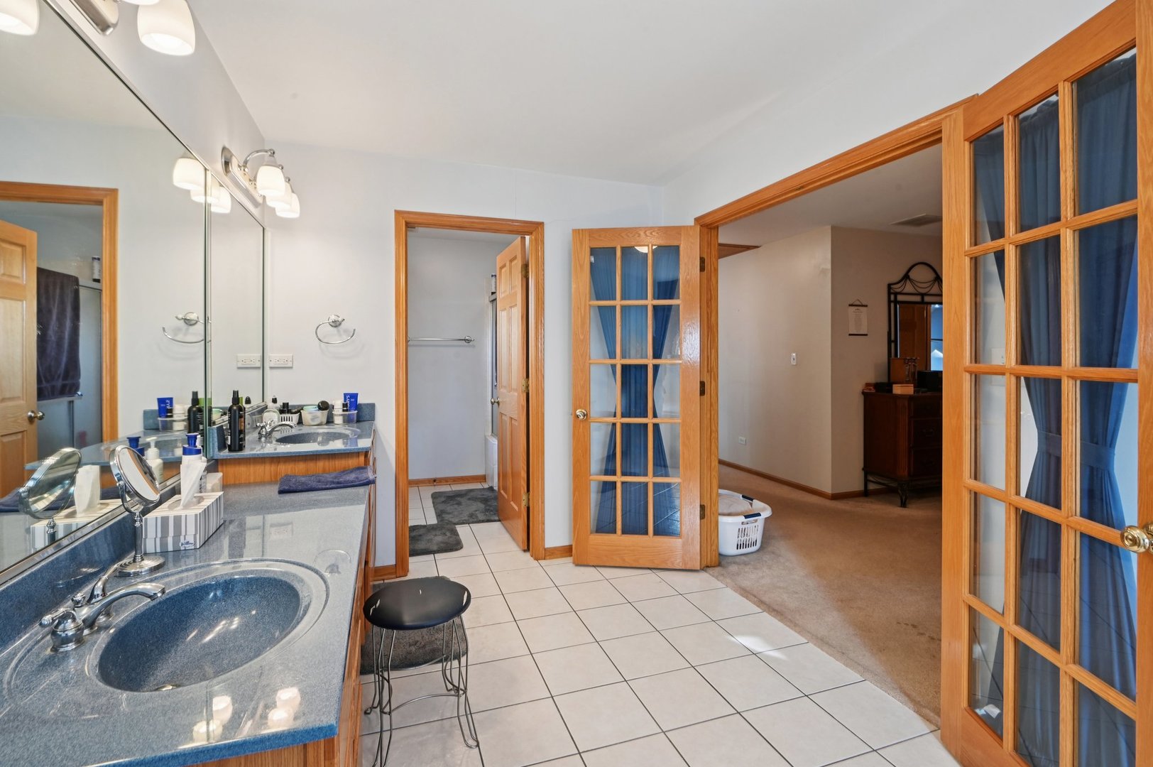 1575 Benton Street Crete, IL 60417 - Photo 46 of 66 a view of a livingroom with furniture and staircase