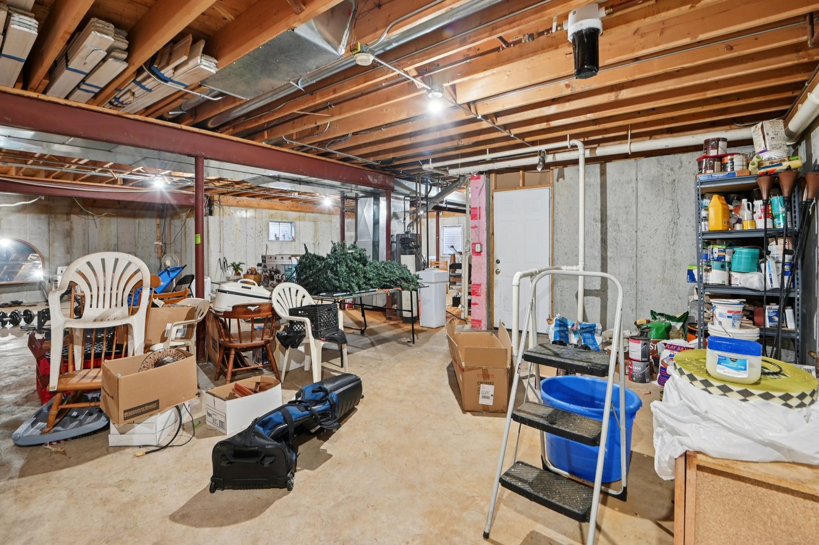 1575 Benton Street Crete, IL 60417 - Photo 50 of 66 a room with furniture and a large window