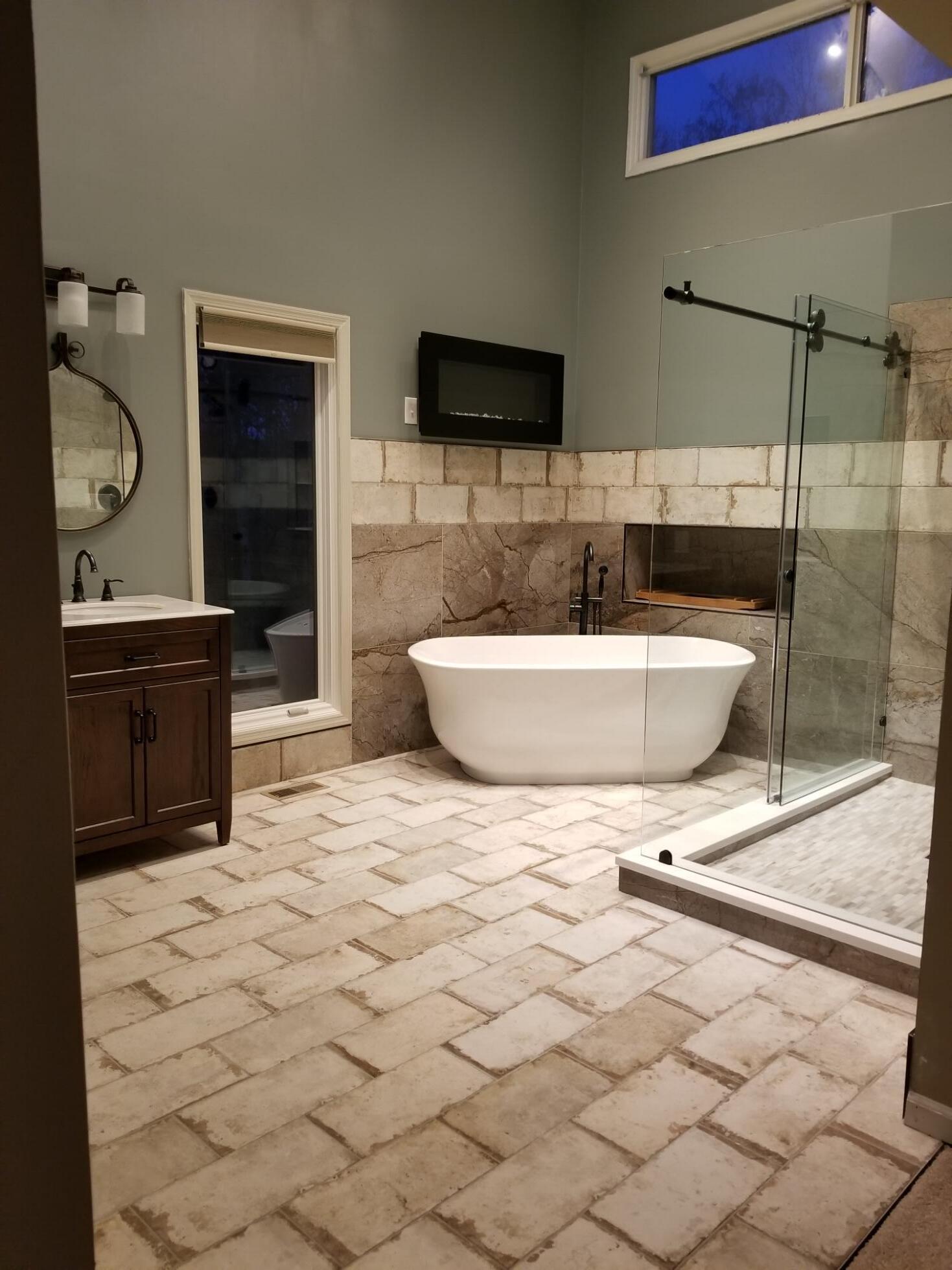 6529 Tell Mynatt Road Knoxville, TN 37938 - Photo 32 of 38 MASTER BATH 4
