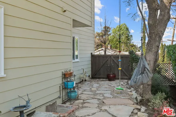 $11,000 | 3734 Loadstone Drive, Sherman Oaks, CA 91403
