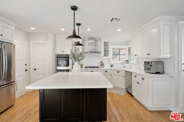 $11,000 | 3734 Loadstone Drive, Sherman Oaks, CA 91403
