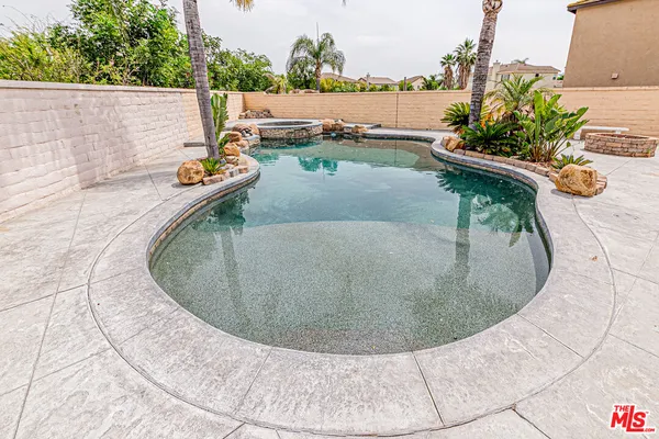 $920,000 | 6084 Holland Court, Eastvale, CA 92880