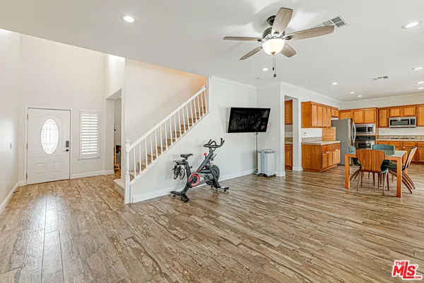 $920,000 | 6084 Holland Court, Eastvale, CA 92880