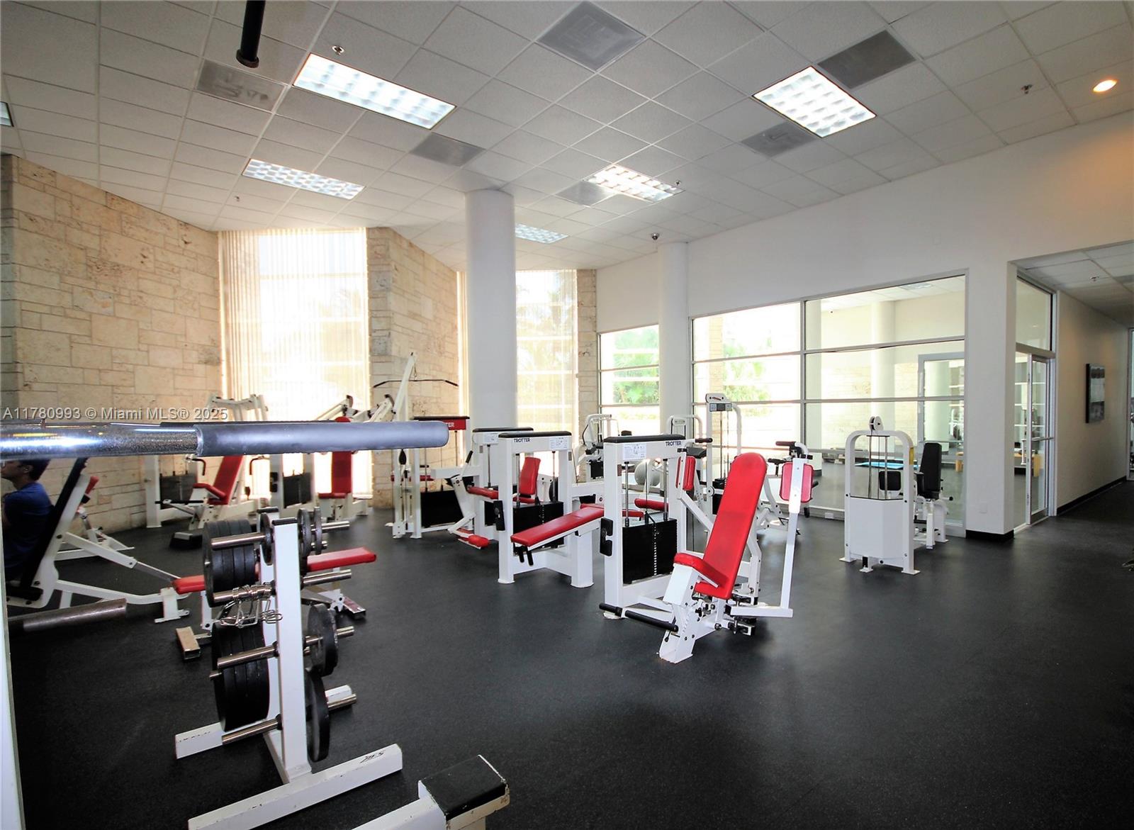 5151 Collins Avenue, Unit 924 Miami Beach, FL 33140 - Photo 48 of 52