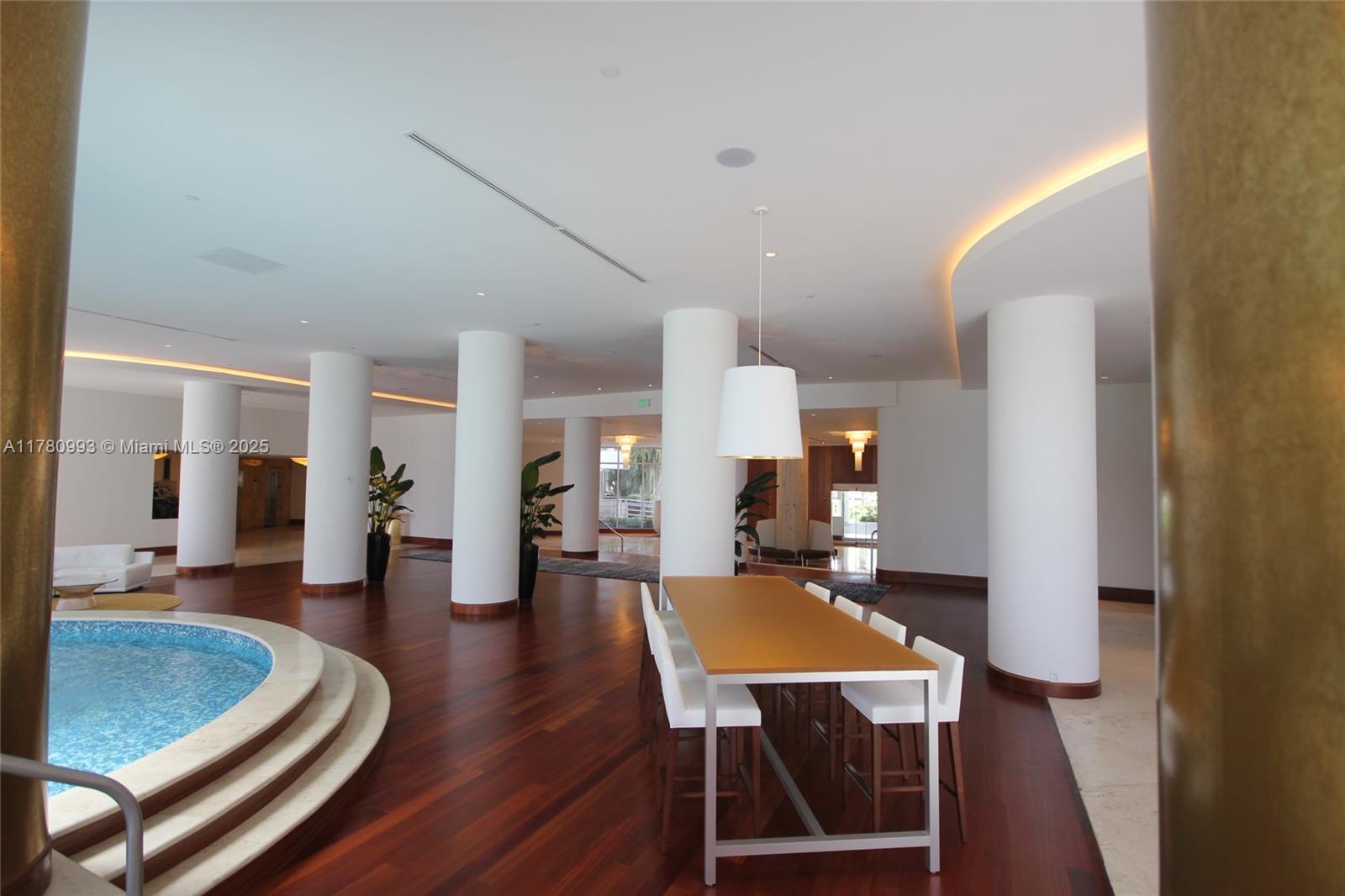 5151 Collins Avenue, Unit 924 Miami Beach, FL 33140 - Photo 50 of 52