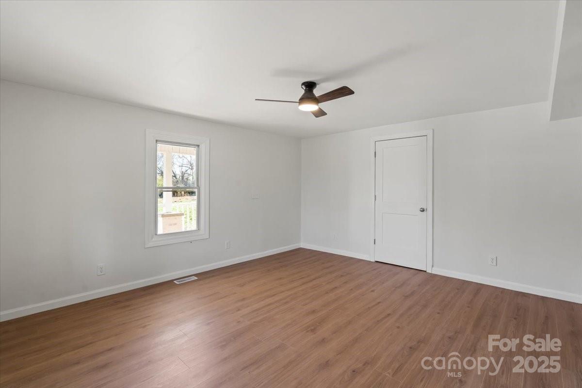 3301 Sheely Road Lenoir, NC 28645 - Photo 17 of 31 Gallery Image 17