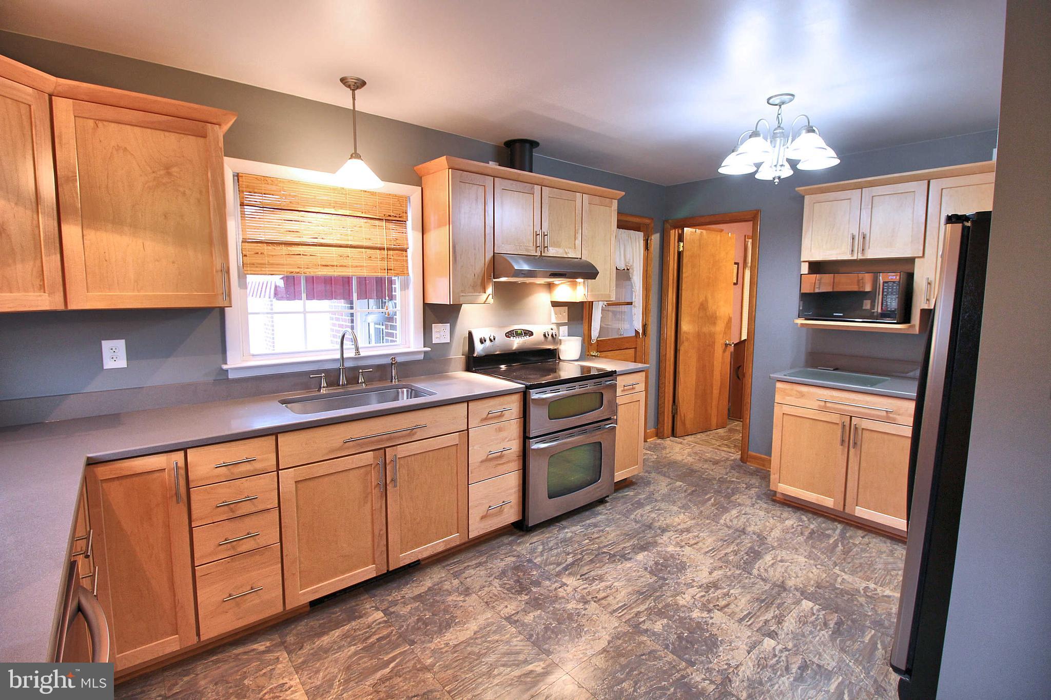 3910 Bullfrog Road Fairfield, PA 17320 - Photo 5 of 27
