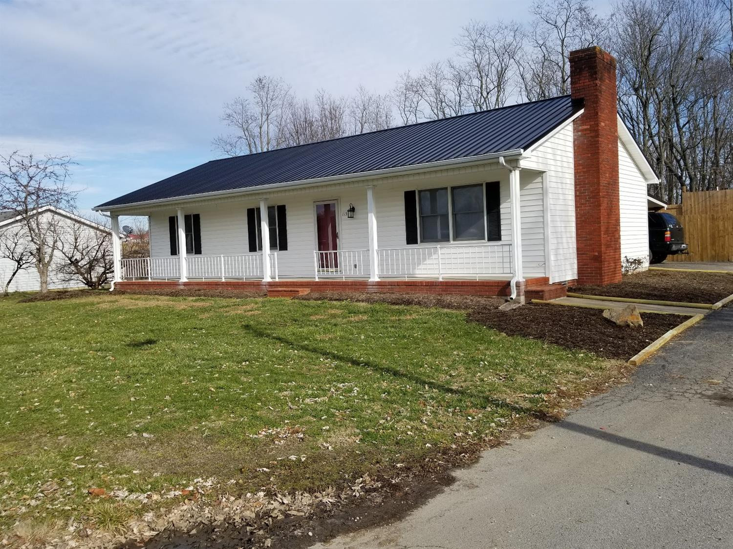 115 Ridgefield Drive Lancaster, KY 40444 - Photo 2 of 10 Photo 2
