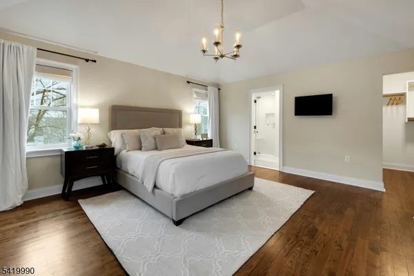 $1,745,000 | 20 North Summit Avenue, Chatham, NJ 07928